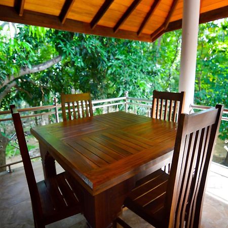 Binara Home Stay โปลอนนารูวา ภายนอก รูปภาพ