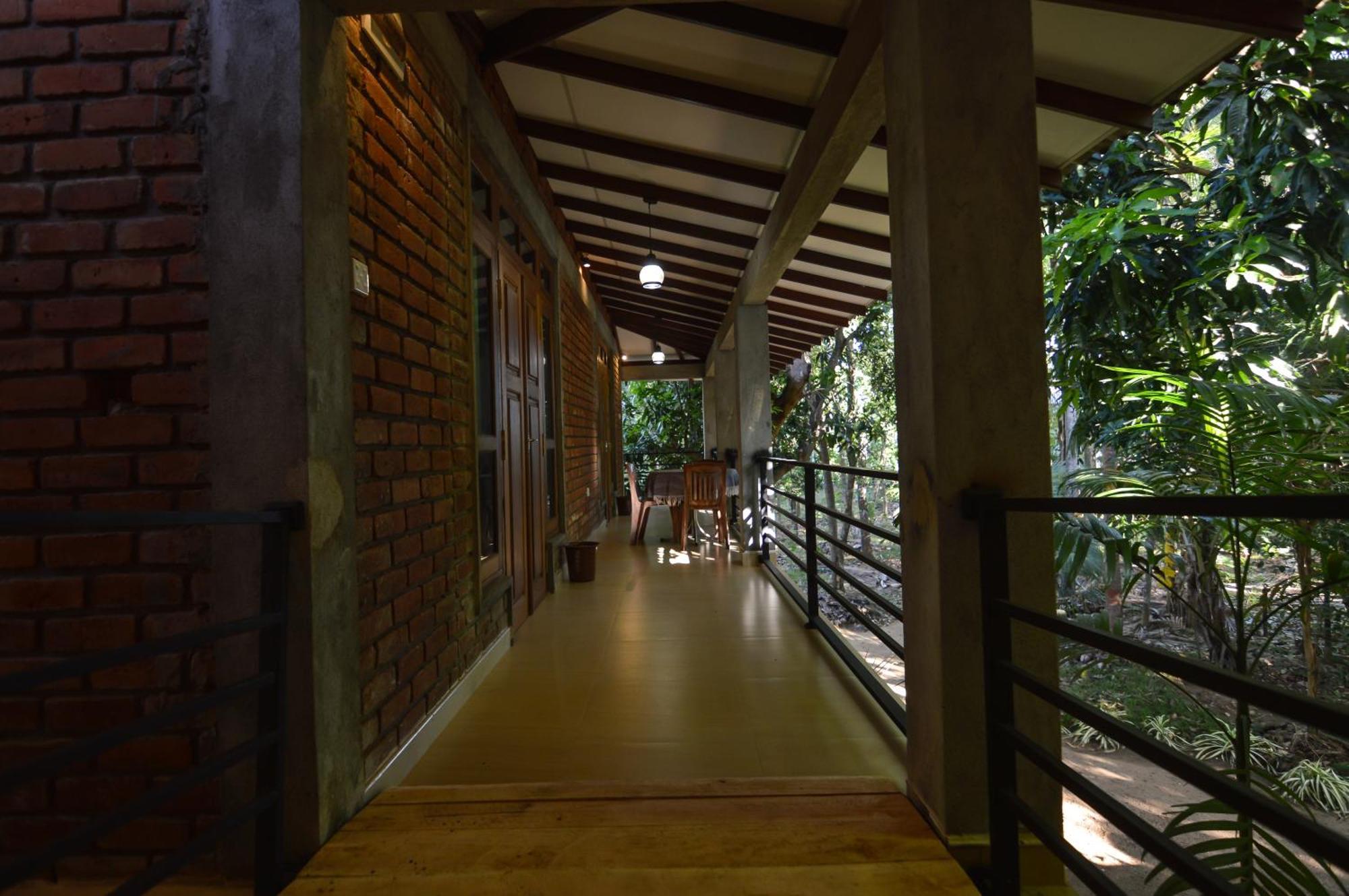 Binara Home Stay โปลอนนารูวา ภายนอก รูปภาพ