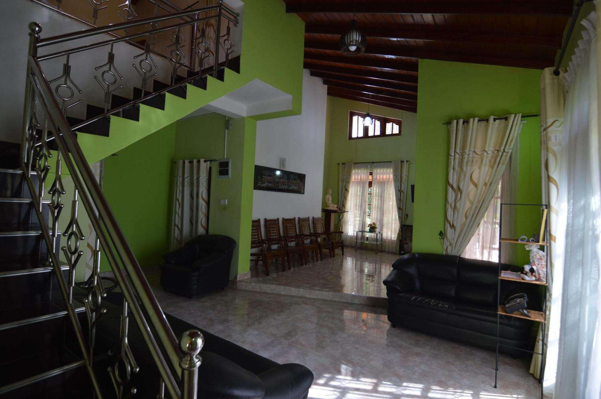 Binara Home Stay โปลอนนารูวา ภายนอก รูปภาพ